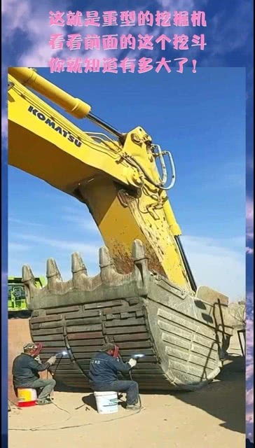 重型挖掘機 從挖斗到油缸，感受工業巨獸的力量